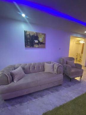 Labi’s place. 1,2 bedrooms apartments beautifully furnished in a secured estate at Adeniyi Jones Ikeja. 24 hrs light, secured apartment,WiFi, fully fitted kitchen, Close to everywhere, Airport pick up